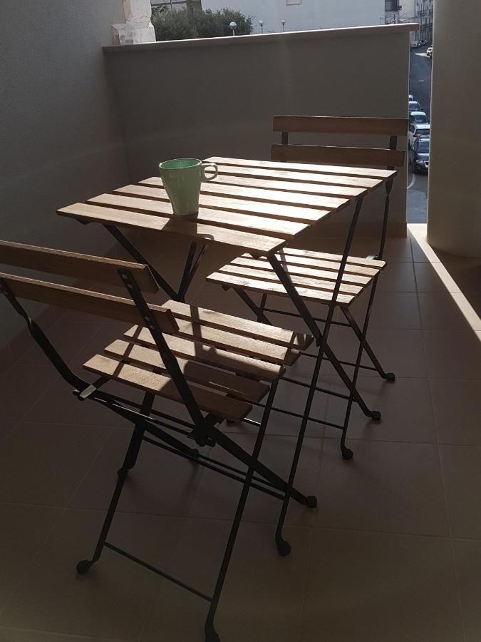 Central Apartment Con Tre Camere Da Letto Locorotondo Εξωτερικό φωτογραφία